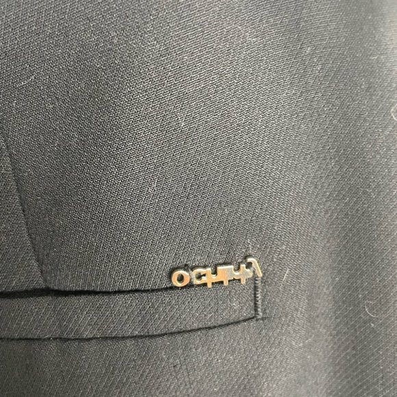 Ochirly black shorts size medium - Picture 8 of 11